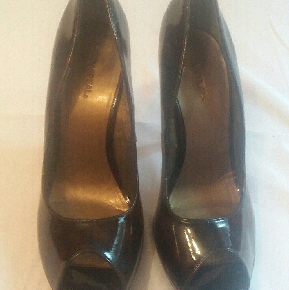 Xappeal Stilletos marble brown color Size 10